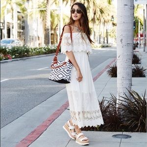 Astr the Label dress Tatiana off the shoulder Sz S